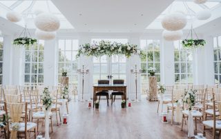 VENUE STYLING ARCHWAY